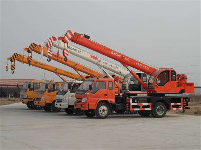 新津县设备出现故障导致停工，怎么处理？是否有备用设备替换？